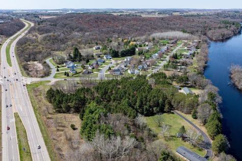 4437 Old Wells Road Eau Claire WI 54703