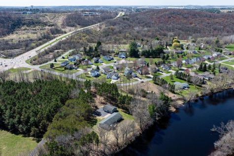 4437 Old Wells Road Eau Claire WI 54703
