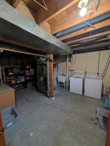 2445 Crestwood Drive North Saint Paul MN 55109