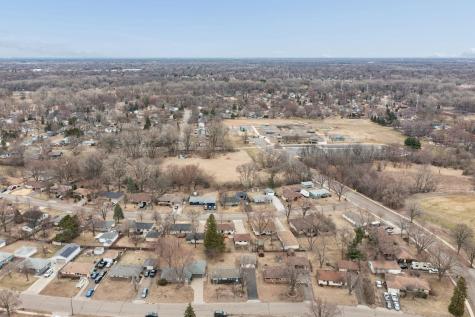 3500 72nd Avenue N Brooklyn Center MN 55429