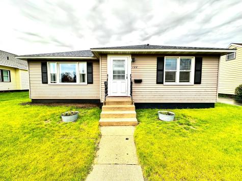 122 Sinclair Lewis Avenue Sauk Centre MN 56378