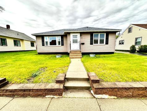 122 Sinclair Lewis Avenue Sauk Centre MN 56378