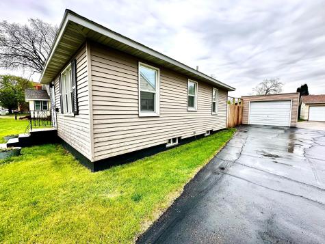 122 Sinclair Lewis Avenue Sauk Centre MN 56378