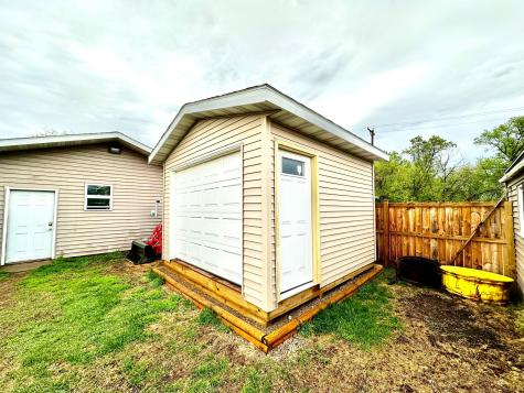 122 Sinclair Lewis Avenue Sauk Centre MN 56378