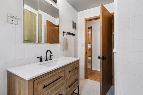 3232 Drew Avenue N Robbinsdale MN 55422