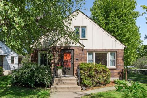 3232 Drew Avenue N Robbinsdale MN 55422