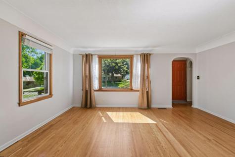 3232 Drew Avenue N Robbinsdale MN 55422