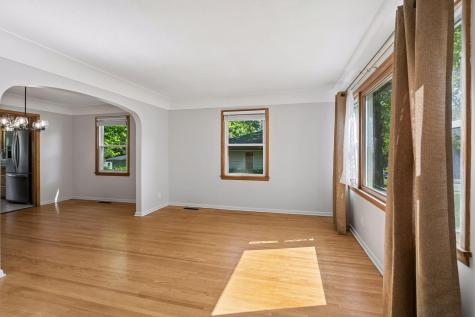 3232 Drew Avenue N Robbinsdale MN 55422