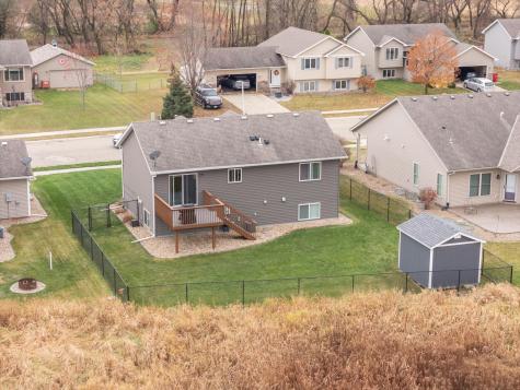 5413 Weatherstone Drive NW Rochester MN 55901