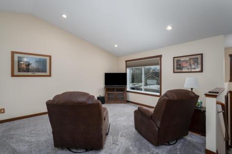 5413 Weatherstone Drive NW Rochester MN 55901