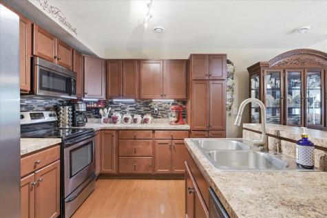 12488 Eagle Street NW Coon Rapids MN 55448