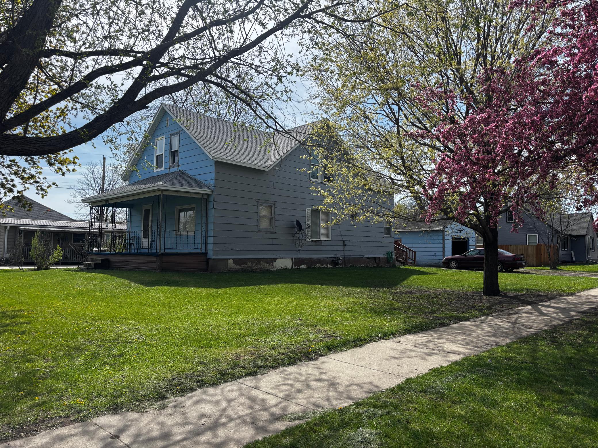 904 4th Street SE Pipestone MN 56164