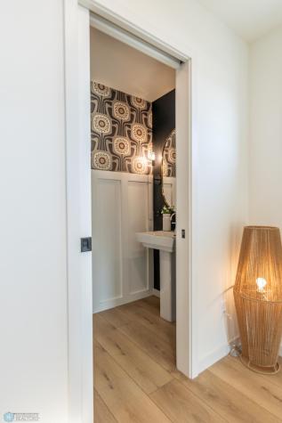 6841 Sunrise Point Horace ND 58047