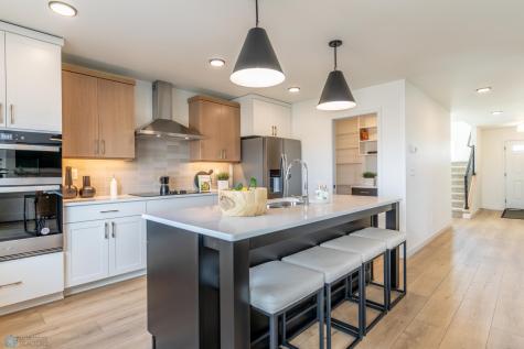 6841 Sunrise Point Horace ND 58047