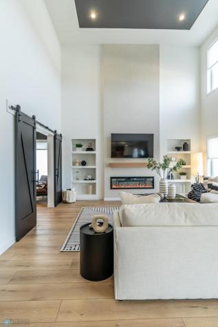 6841 Sunrise Point Horace ND 58047