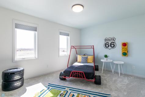 6841 Sunrise Point Horace ND 58047