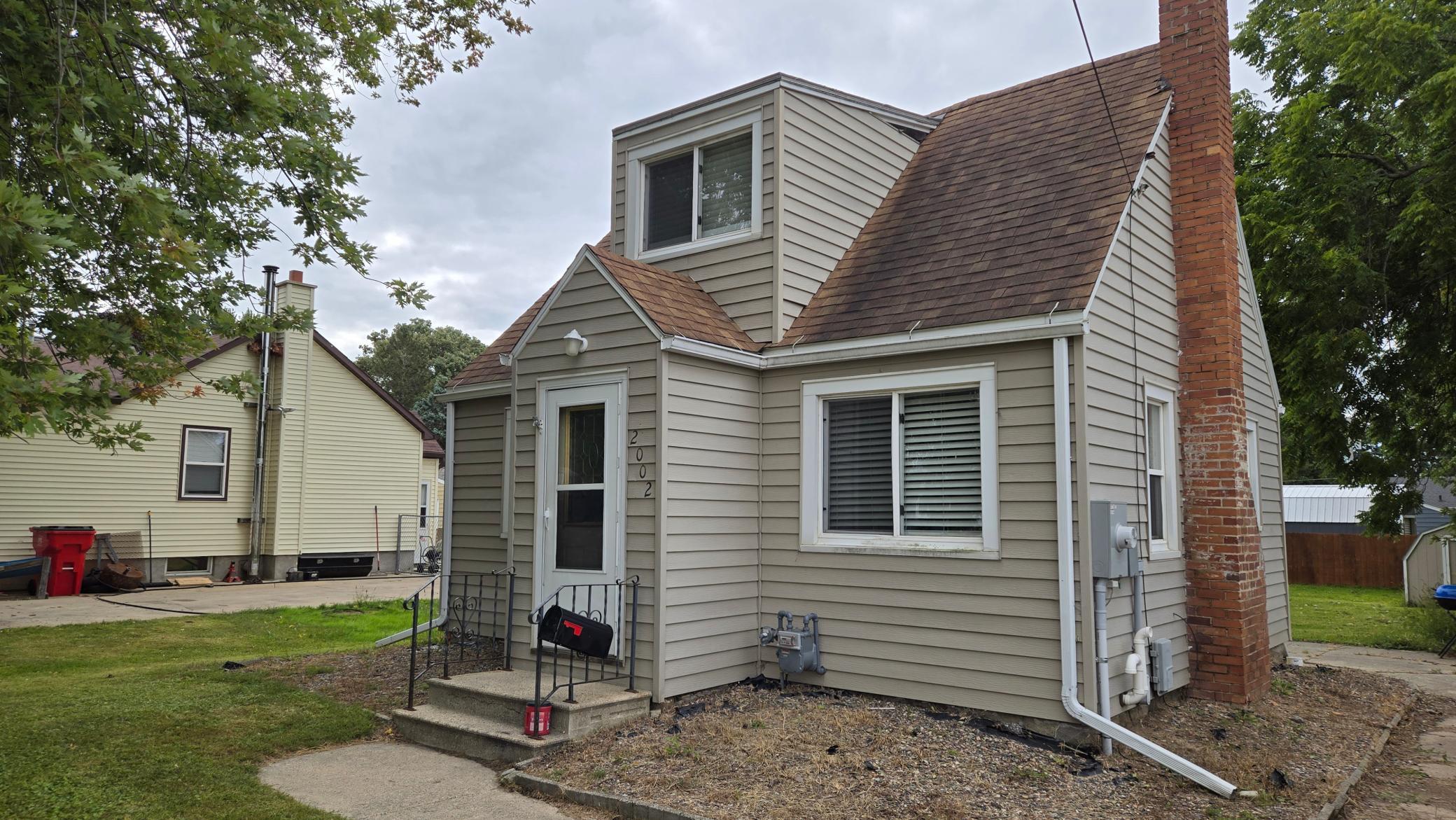 2002 3rd Avenue NE Austin MN 55912