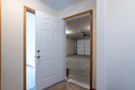 1244 4th Avenue NW Valley City ND 58072