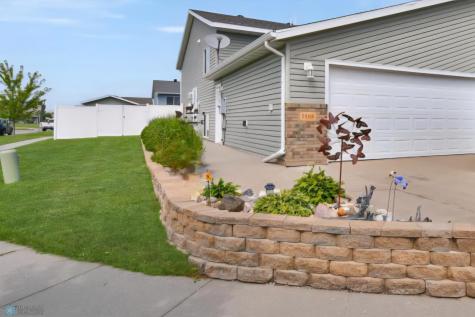 1168 43rd Avenue W West Fargo ND 58078