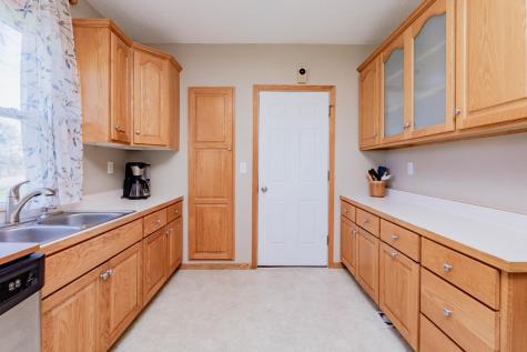 711 Oak Street Lisbon ND 58054