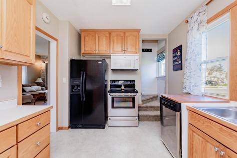 711 Oak Street Lisbon ND 58054