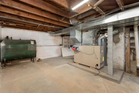 711 Oak Street Lisbon ND 58054