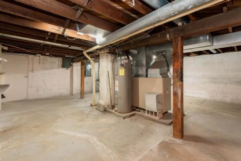 711 Oak Street Lisbon ND 58054