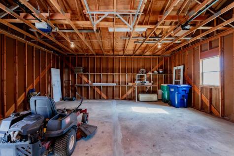 711 Oak Street Lisbon ND 58054