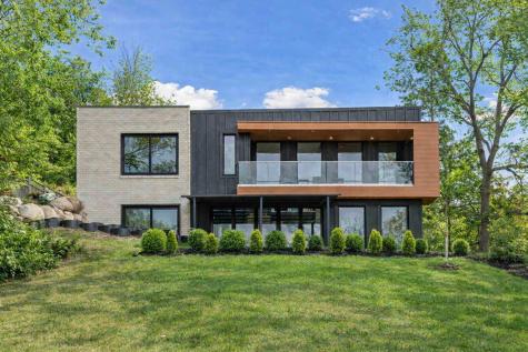 3318 W Owasso Boulevard Shoreview MN 55126