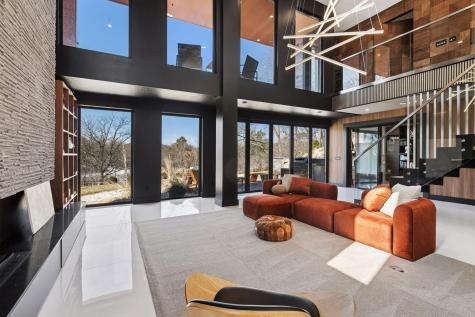 3318 W Owasso Boulevard Shoreview MN 55126