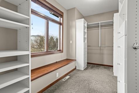 4856 2nd Street SW Moorhead MN 56560