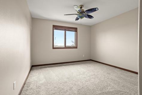 4856 2nd Street SW Moorhead MN 56560