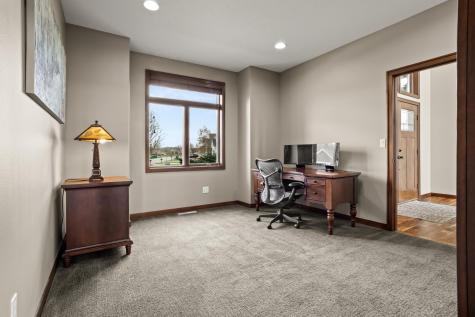 4856 2nd Street SW Moorhead MN 56560