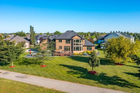 4856 2nd Street SW Moorhead MN 56560