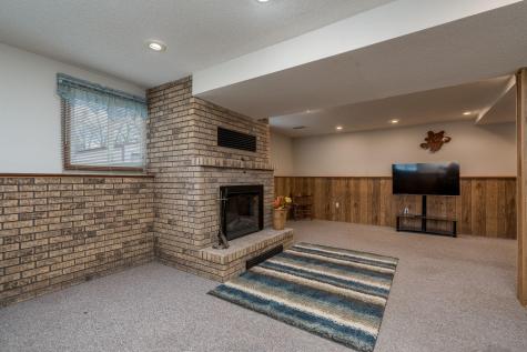 115 Tami Lane Mankato MN 56001