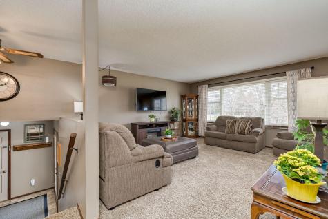 115 Tami Lane Mankato MN 56001