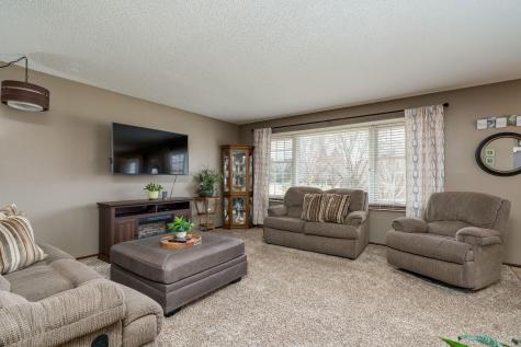 115 Tami Lane Mankato MN 56001