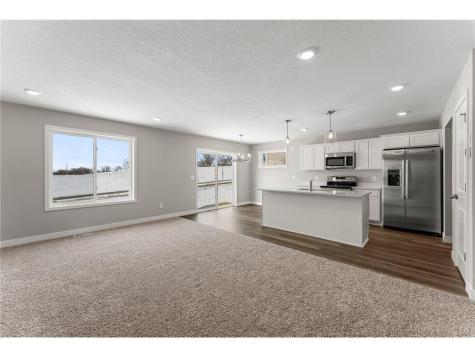 1596 76th Street W Inver Grove Heights MN 55077