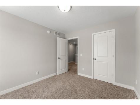 1596 76th Street W Inver Grove Heights MN 55077