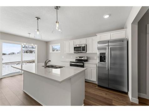 1596 76th Street W Inver Grove Heights MN 55077
