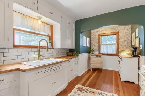 1545 Simpson Street Saint Paul MN 55108