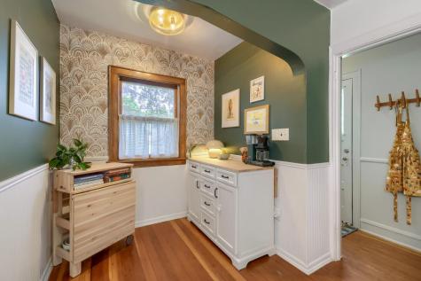 1545 Simpson Street Saint Paul MN 55108