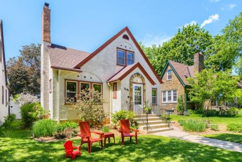1545 Simpson Street Saint Paul MN 55108