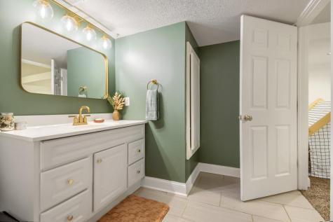 1545 Simpson Street Saint Paul MN 55108