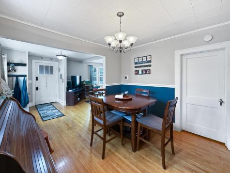 337 Elmwood Avenue S Fargo ND 58103