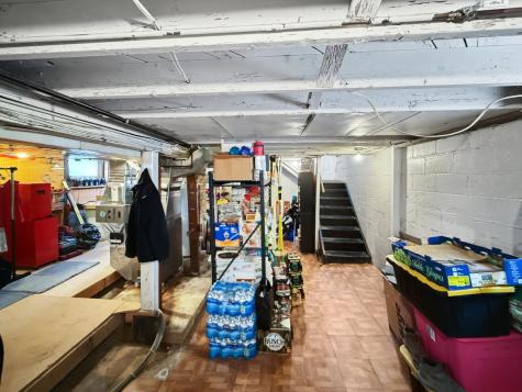 337 Elmwood Avenue S Fargo ND 58103