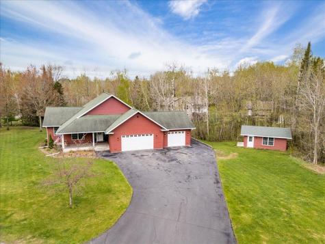 23 Amanda Drive Esko MN 55733
