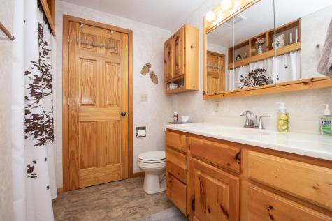 495 3rd Avenue Davenport ND 58021