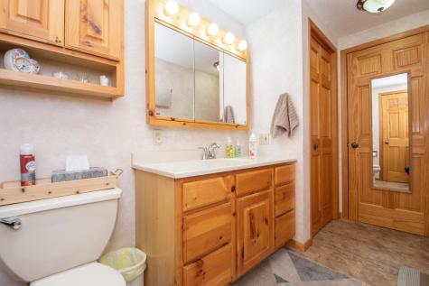 495 3rd Avenue Davenport ND 58021