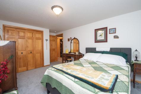 495 3rd Avenue Davenport ND 58021